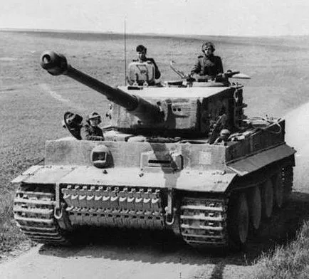 Hogyan készítsünk egy T-34 tank a gyurma szakaszokban fotókkal és videó