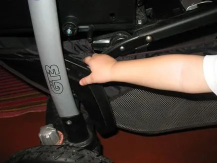 Как да инсталирате столчето за кола и люлката на Peg Perego GT3