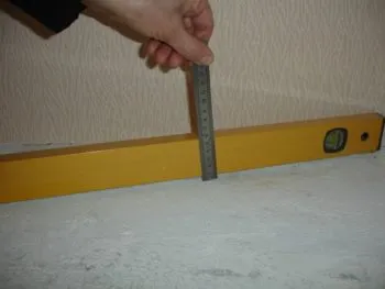 Hogyan, hogy összehangolják a padló alatt a laminált - módon, az eljárás munkák