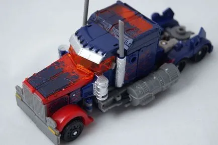 Китайски Optimus премиер