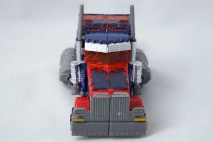 Optimus Prime Chineză