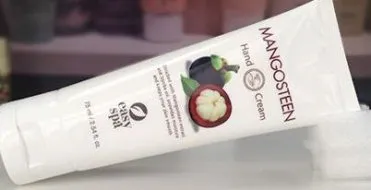 Crema mangosteen pentru vergeturi, recenzia mea