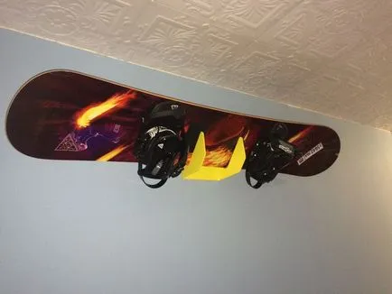 Falra szerelhető snowboard