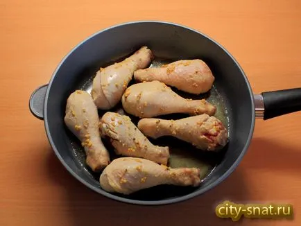 Csirke pörkölt sör - Sharypovo otthon