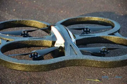 Преглед и тест quadrocopter папагал ар