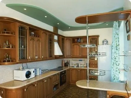 tavan fals în bucătărie cu mâinile - beneficiile și nuanțe ale lucrărilor de instalare