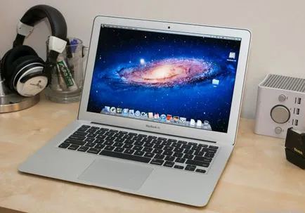 Blogger е описано как след 1, 5 години той успя да намери MacBook Air, откраднат в Мадагаскар