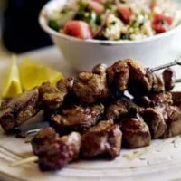 Retete marinare shish kebab de miel in iaurt cu lamaie