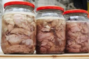 Reteta de carne de vită tocană cu aplicările untură de gătit în cuptor și tava