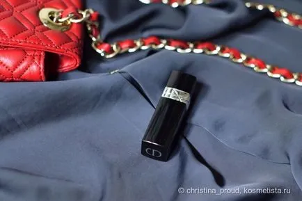 Blush pe buze cu ruj de la linia actualizată a dior Rouge în umbra 683 opinii rendezvous