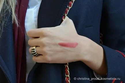 Blush pe buze cu ruj de la linia actualizată a dior Rouge în umbra 683 opinii rendezvous