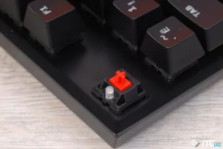 Cherry MX синьо, кафяво и червено - много различни ключове механични ключове