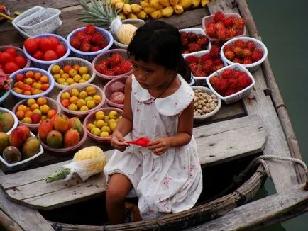 Halong Bay Vietnam - hogyan juthatunk el oda, látogatás Halong-öböl, fényképek és vélemények