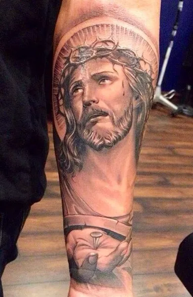 Tatuaj Iisus Hristos - ceea ce înseamnă schițe tatuaj și fotografii