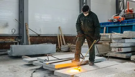 Hőkezelése gránit - a cég „Stone és technológiák” gyártója és szállítója a teljes spektrumát