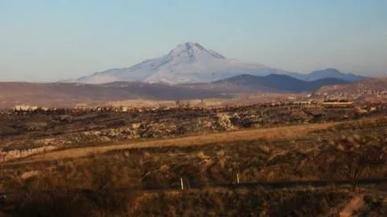 Ce să vezi în cele mai interesante locuri din Cappadocia