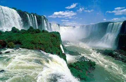 Falls водопада (Cataratas iguasú)