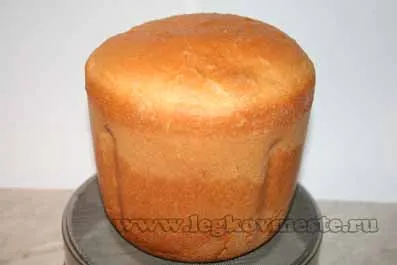 Kenyeret a kenyér készítő, kenyeret sütni a kenyér gép recept lépésről lépésre irányban