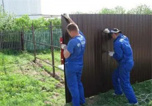 Kerítés evroshtaketnika előnyeiről és hátrányairól, telepítés, fotó, videó