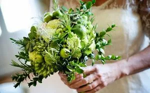 Green булчински букет - избор на цветове за сватбата