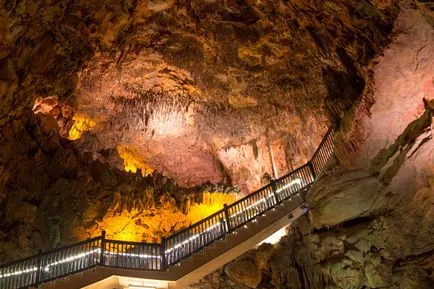 Alania cum să obțineți de la Antalya, Kizil Kule - turnul rosu, Alanya Castle, Damlatas Cave