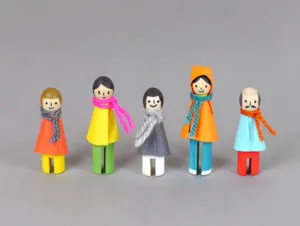 Детски играчки, изработени от картон