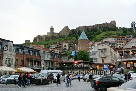 Régi erőd Narikala Tbilisziben - élőben utazás