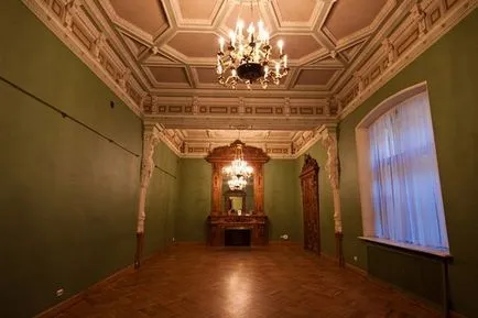 Palate și pavilioane, salon de nunta