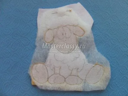 Cum de a face aplicarea pe materialul textil cu template-uri mâinile și master-class