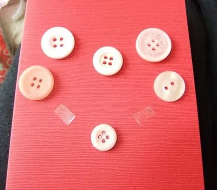 Hogyan tegyük egy kártyát a gombokat saját kezűleg