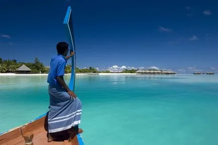 Dhoni - традиционен малдивски лодки жители