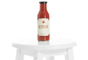 Cum să se retragă din pata de ketchup de la haine