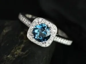 Topaz каменни свойства, които се интересуват в знак на зодиака