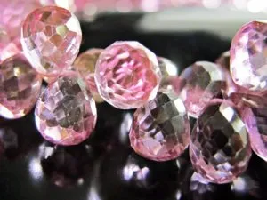 Topaz каменни свойства, които се интересуват в знак на зодиака