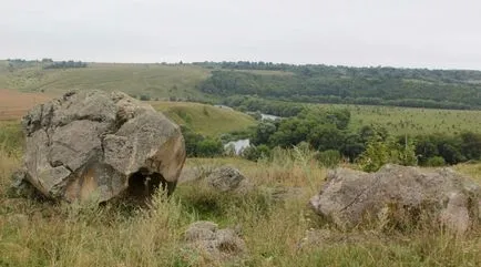 Cal-piatră - megalit în regiunea Tula, hiway∞