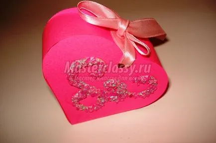 Caseta „inima“ pentru un cadou pentru un iubit