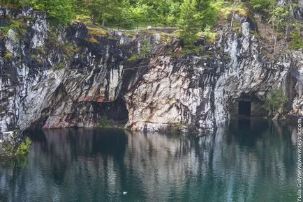 Marble Canyon în Karelia