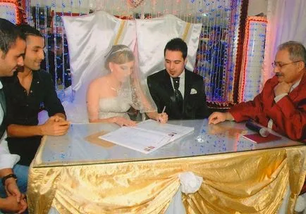 Saját török ​​esküvő, a vezető Antalya