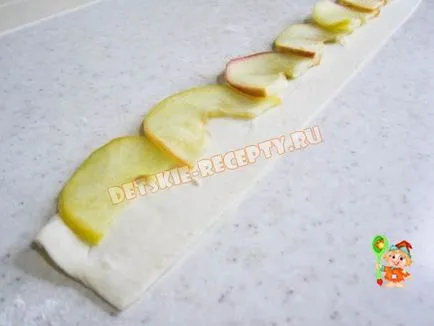 Рози от бутер тесто с ябълки - рецепта със снимки, рецепти за деца, кухня
