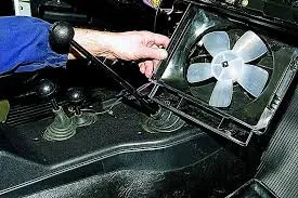 Поетапно подмяна на вентилатора фурна Niva Chevrolet с ръце ръководство