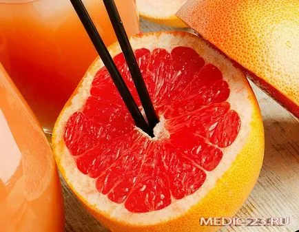 Az előnyök a grapefruit a nők, hogyan kell felvenni a gyümölcs- és helyesen használni, mint ő is fáj