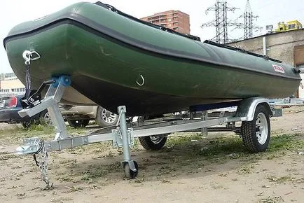Ремаркета за лодки PVC - транспорт, фиксиране и промяна на свои ръце