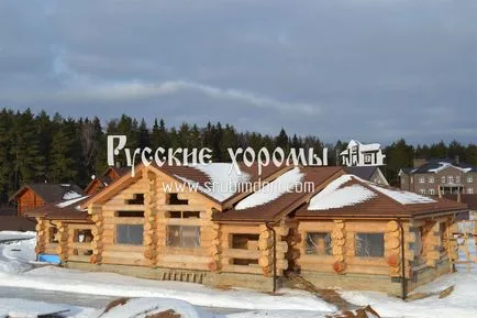 Gerendaházak és fürdők a rönk - faházak kézi vágás naplók Moszkva projektek ár