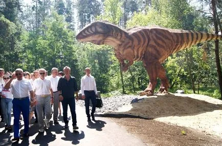 Guvernatorul și primarul a prezentat astăzi expoziția Dinopark - site-ul autorităților locale g