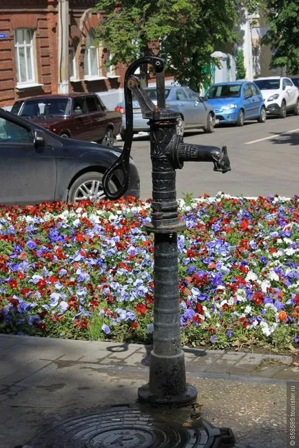 A város Vladimir, Bogolyubovo, visszajelzést turisták valentinap