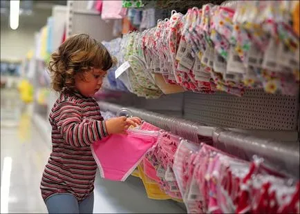 A gyermek egy boltban magatartási kódex