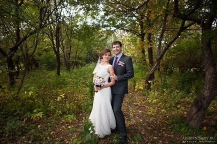 Nunta sedinta foto in parc Kolomenskoye - fotografie de la un fotograf de nunta