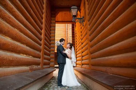 Nunta sedinta foto in parc Kolomenskoye - fotografie de la un fotograf de nunta