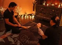 masaj thailandez de mâini