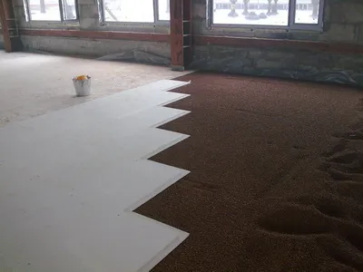 Placi de stabilire pe podea de lemn